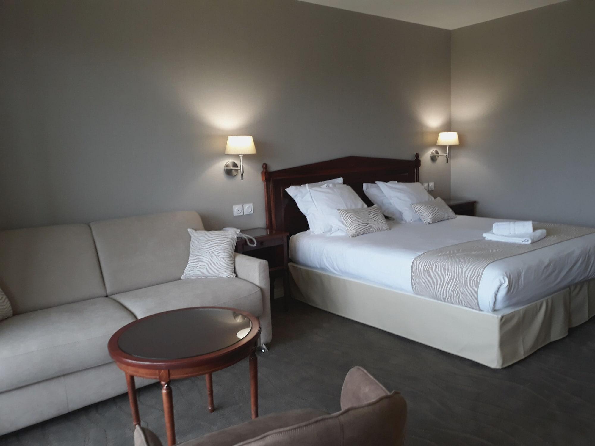Logis Hotels- Hotel Et Restaurant Domaine De Fompeyre 바자스 외부 사진